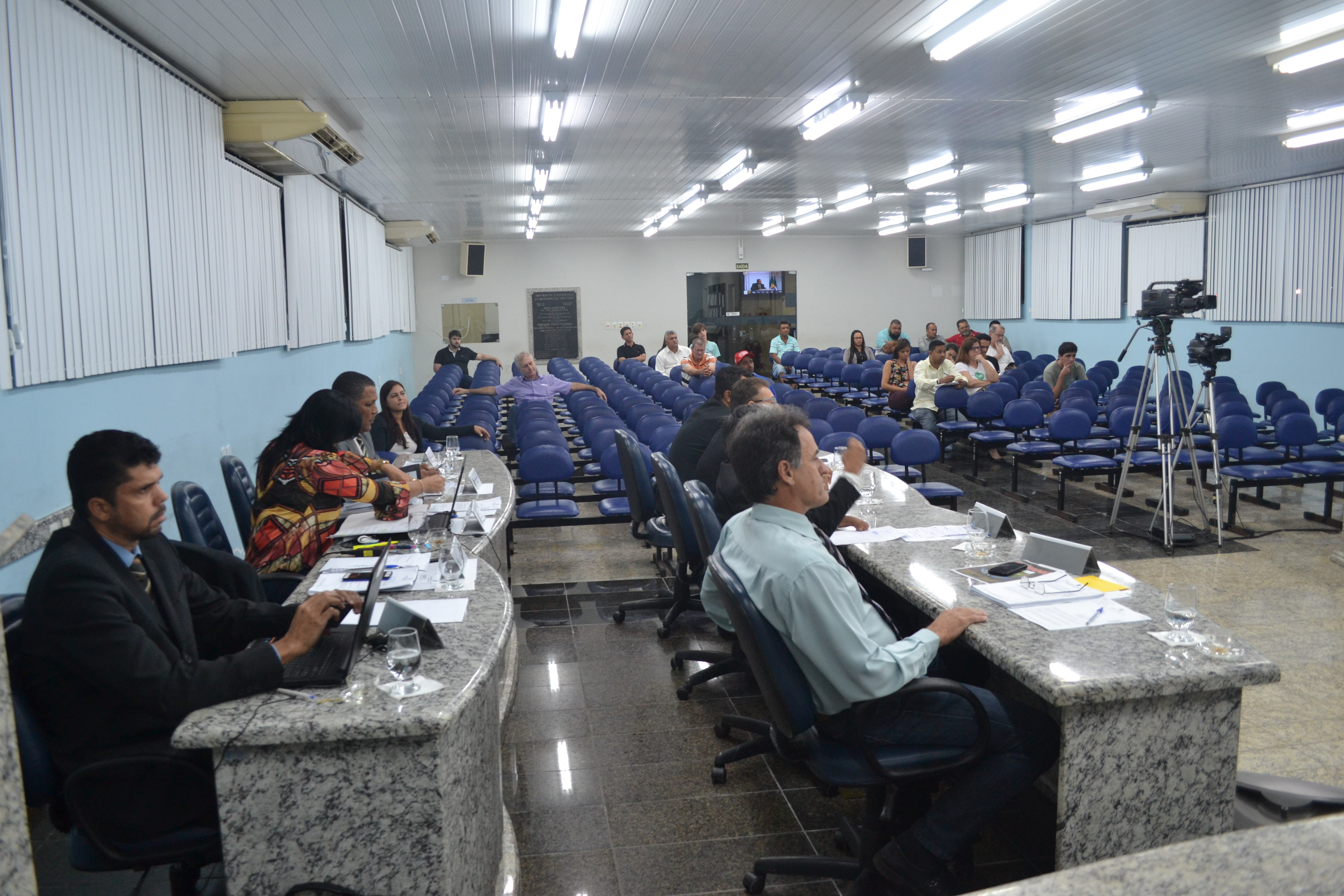 Vereadores abordam a questão do atendimento laboratorial no Hospital São Marcos e pedem maiores esclarecimentos