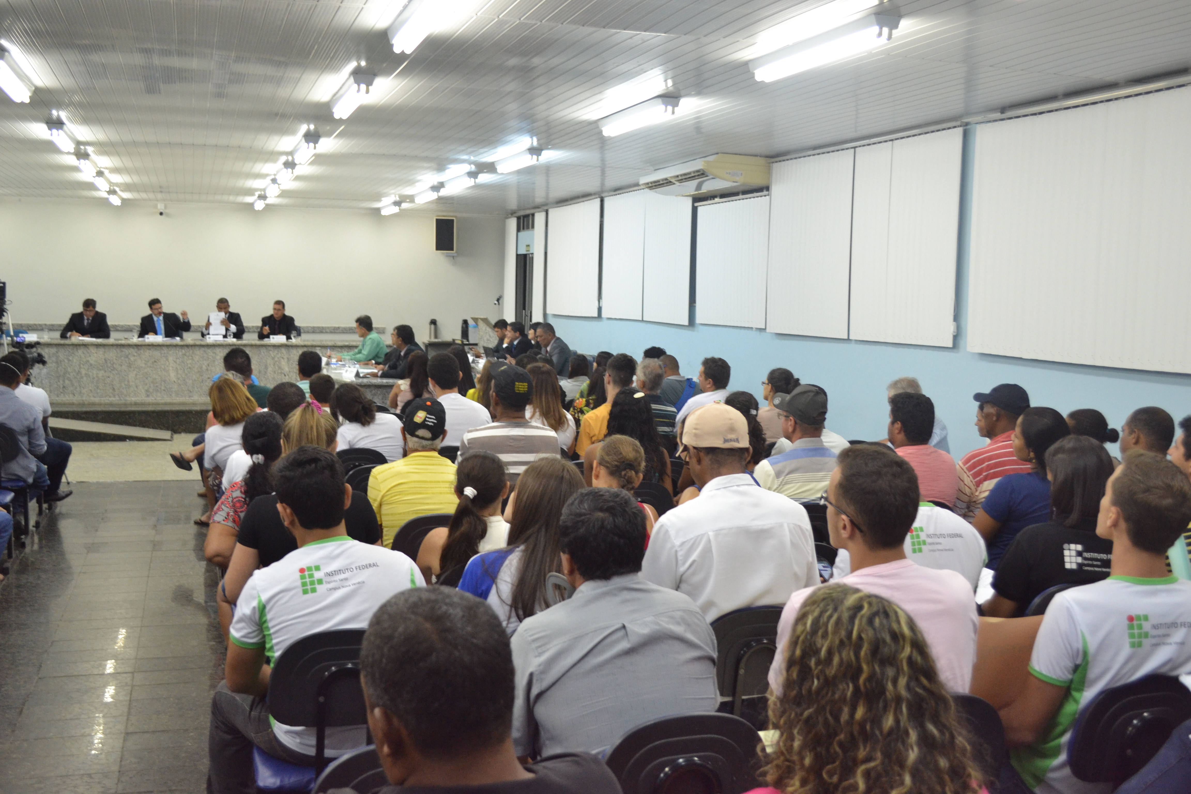 Moradores do bairro Aeroporto pedem apoio dos vereadores na busca por melhorias para a localidade
